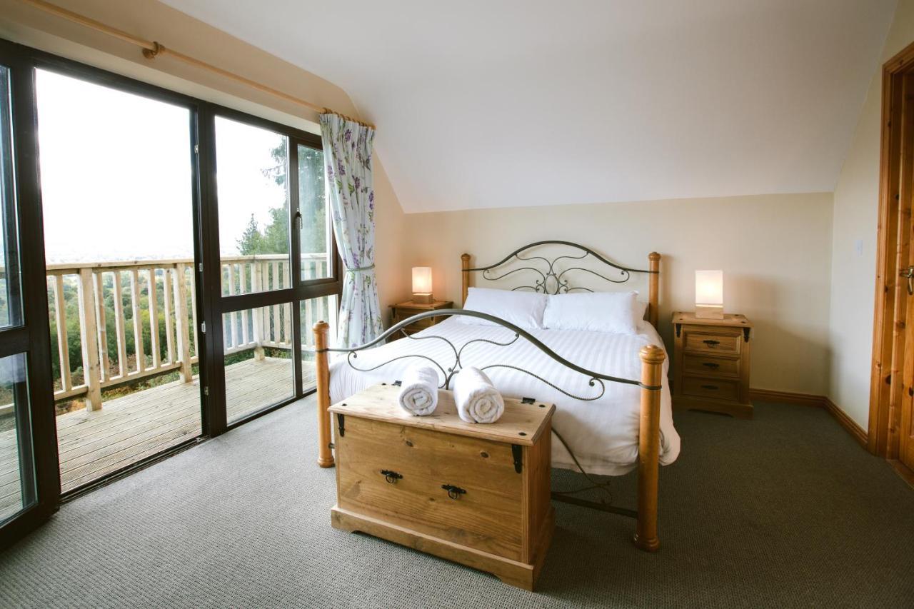 Aherlow House Hotel & Lodges ภายนอก รูปภาพ